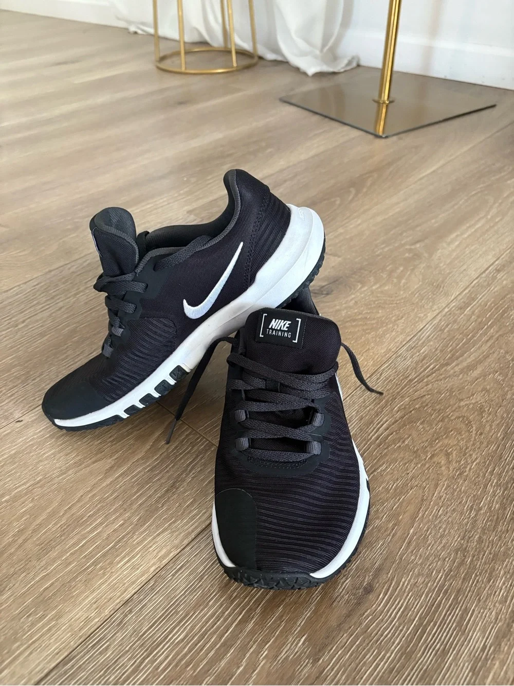 Nike Black and White Men's Training Sneakers